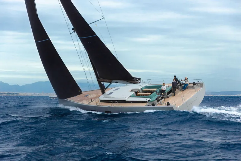 Arcturus Yacht Photos Pics 