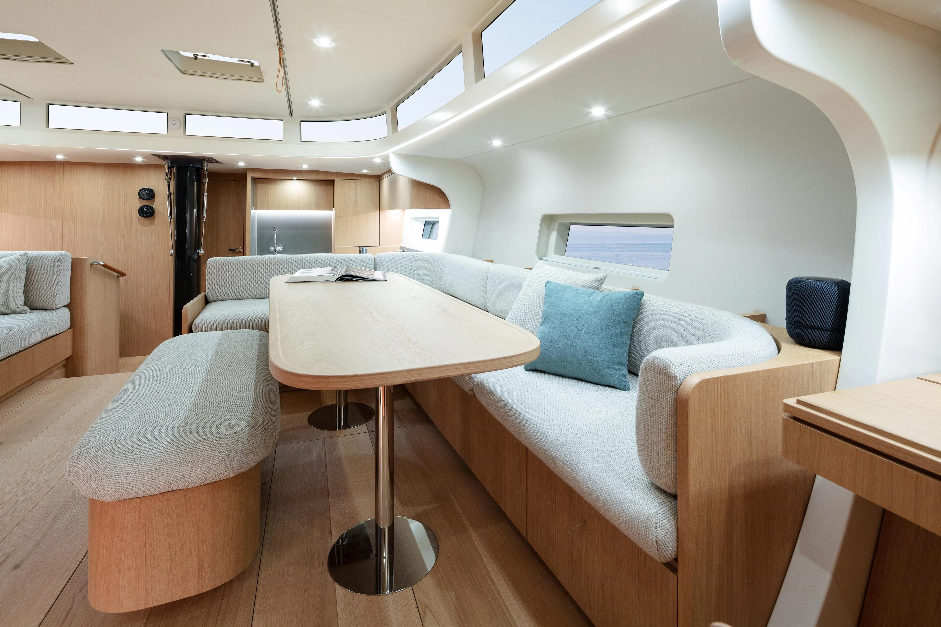 Arcturus Yacht Photos Pics 