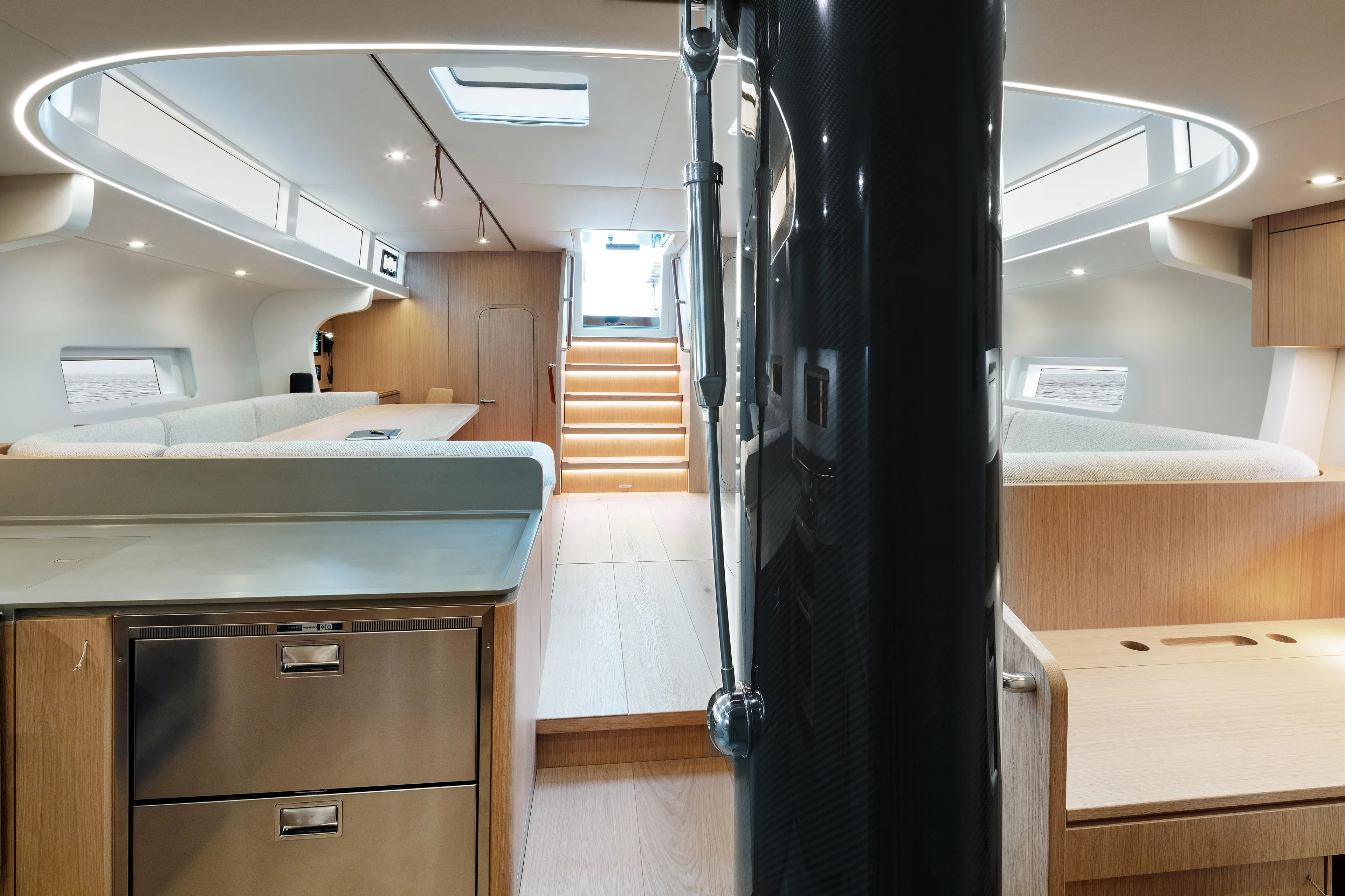 Arcturus Yacht Photos Pics 