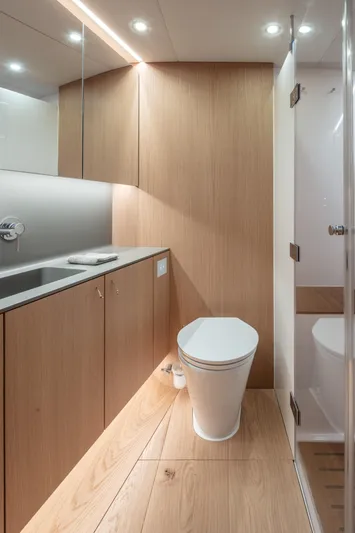 Arcturus Yacht Photos Pics 