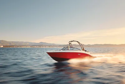 Sea Ray SPX 210