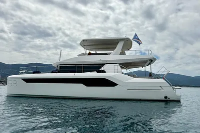 Leopard 53 Powercat
