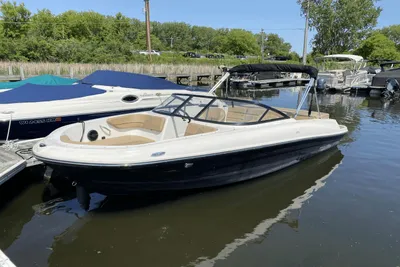Bayliner VR4 Bowrider I/O