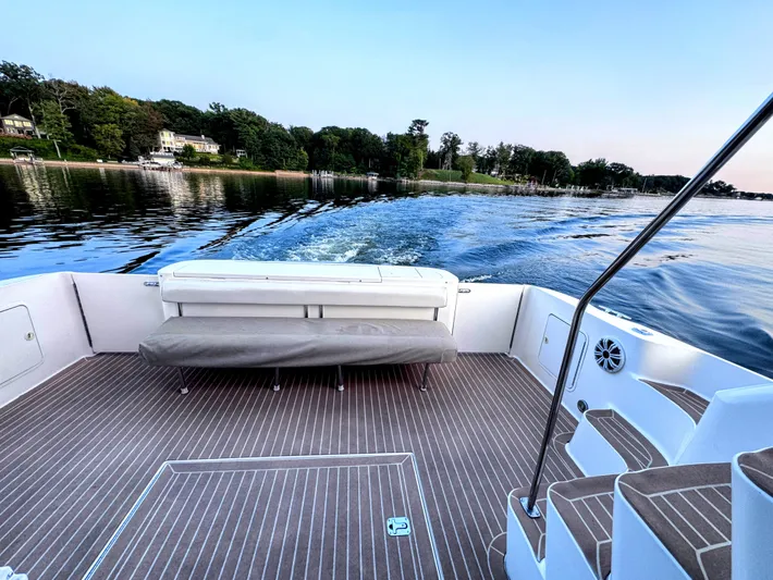 Hydro Therapy Yacht Photos Pics 