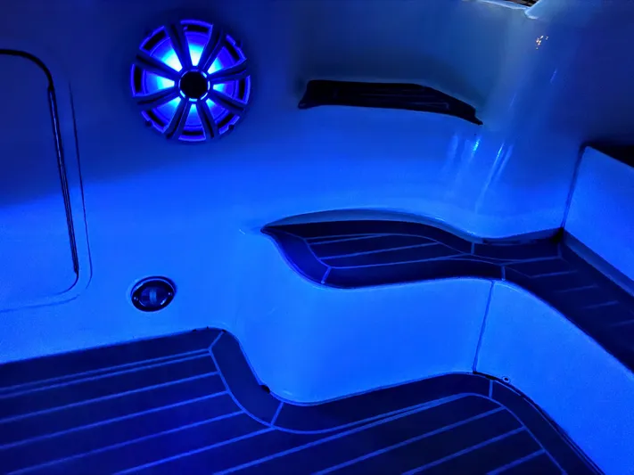 Hydro Therapy Yacht Photos Pics 