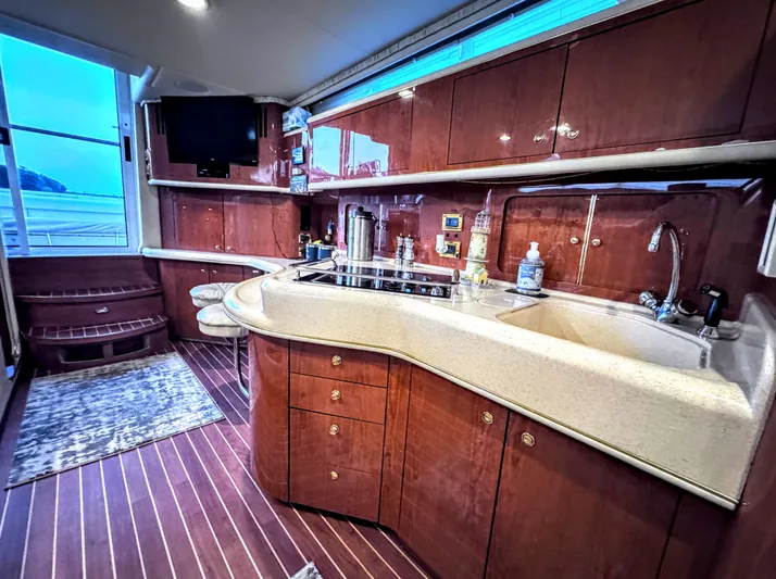 Hydro Therapy Yacht Photos Pics 