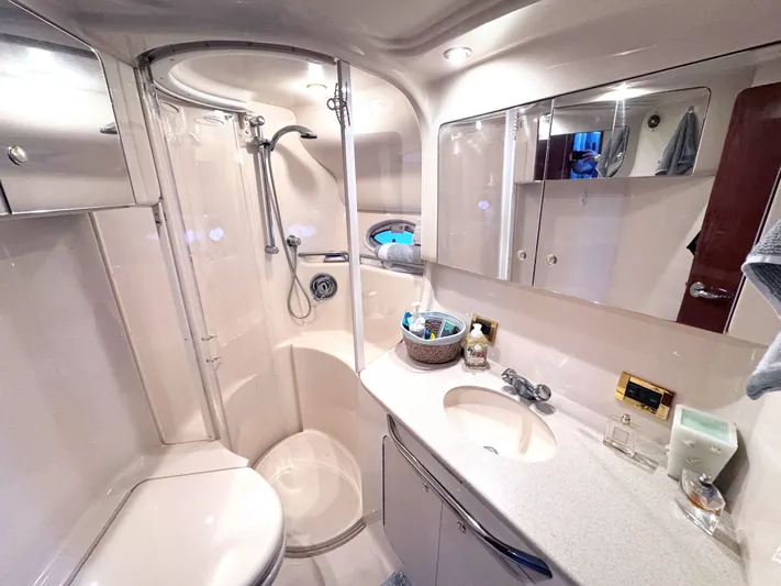 Hydro Therapy Yacht Photos Pics 