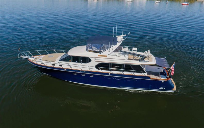 2000 Ocean Alexander 61 