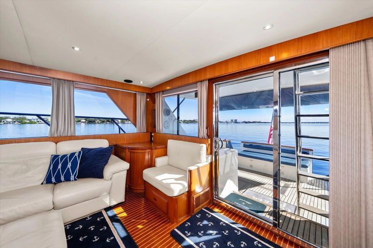 2000 Ocean Alexander 61 