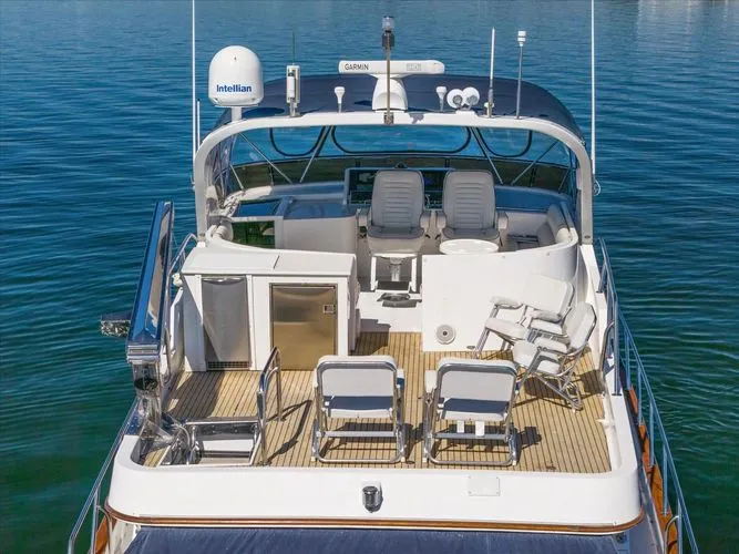 2000 Ocean Alexander Pilot House - Image 7