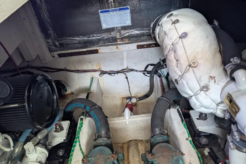 Elena Yacht Photos Pics 