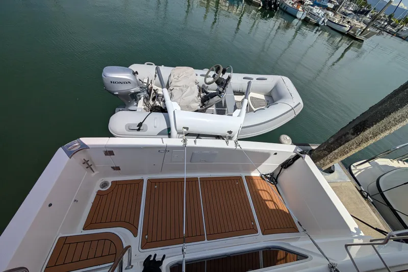 Elena Yacht Photos Pics 