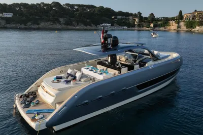 2023 Invictus TT 460