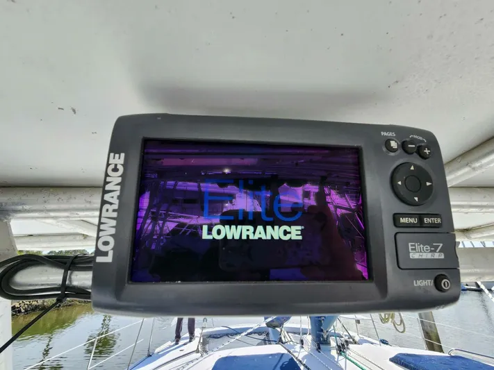  Yacht Photos Pics Lowrance Elite-7 fishfinder on 2000 Manta 42 sailboat.