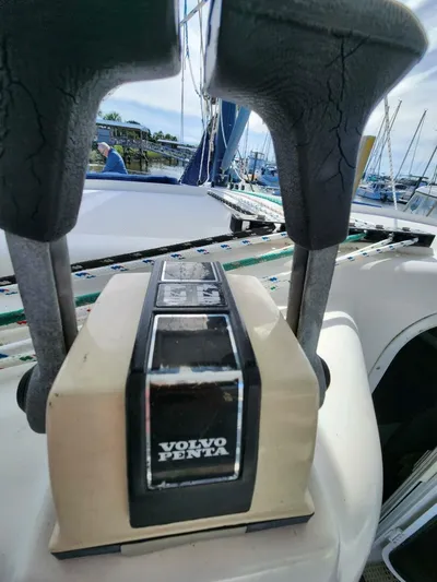  Yacht Photos Pics Volvo Penta throttle controls on 2000 Manta 42 sailboat.