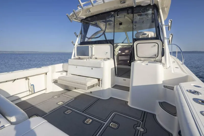 Salt Yacht Photos Pics Aft Deck