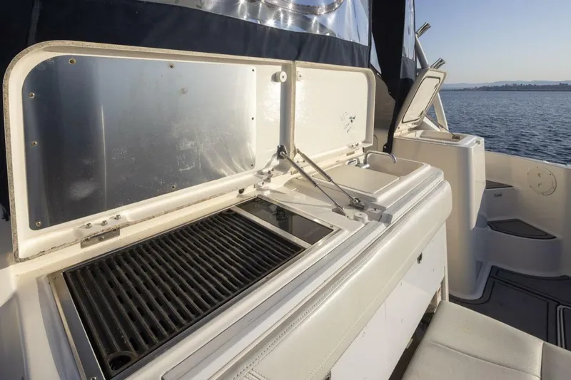 Salt Yacht Photos Pics Aft Deck