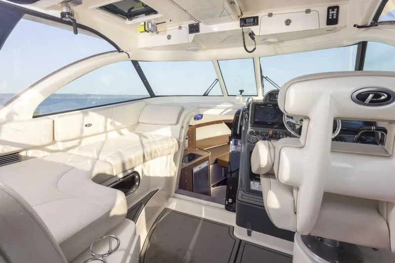 Salt Yacht Photos Pics Cockpit