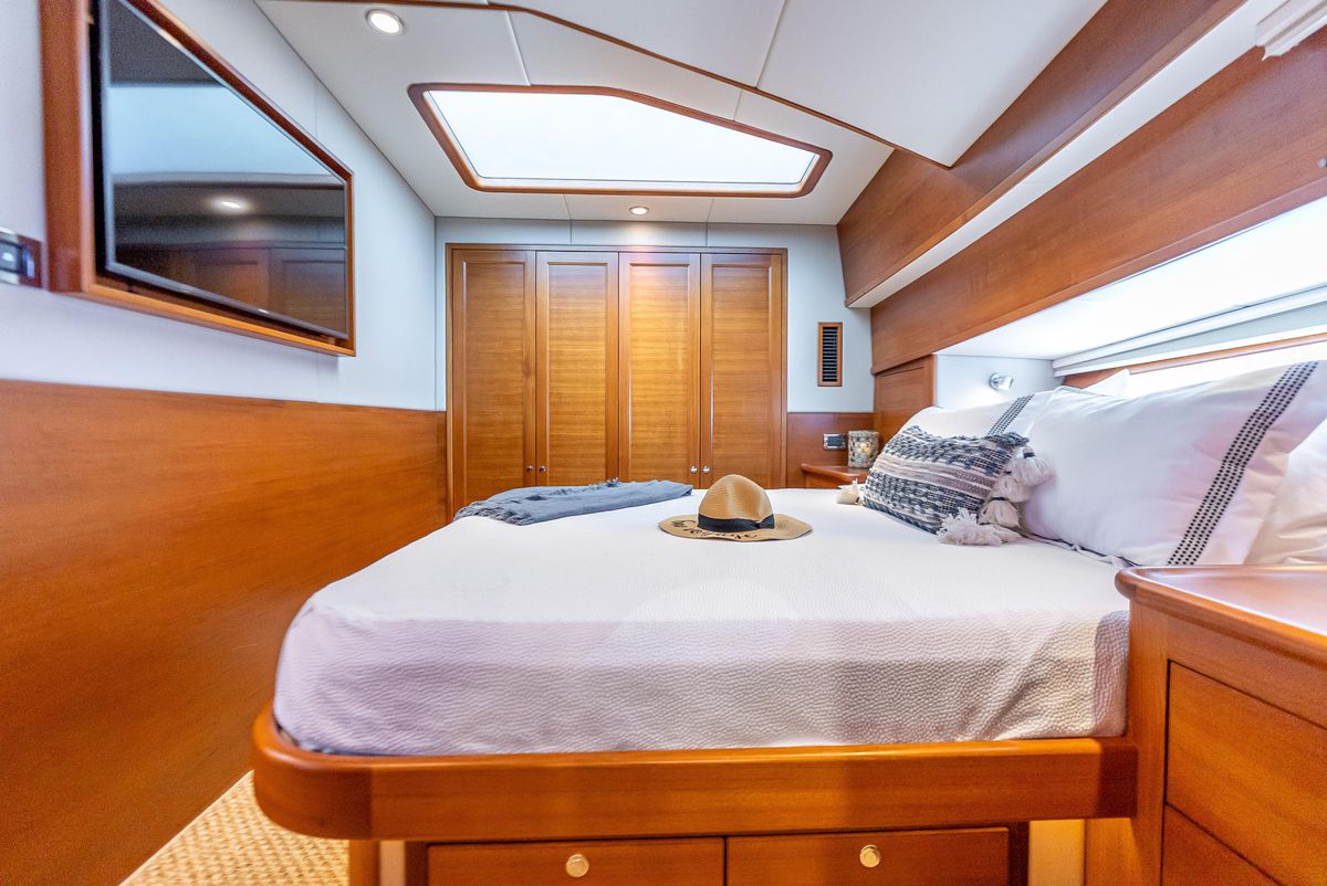 2018 Grand Banks 60 