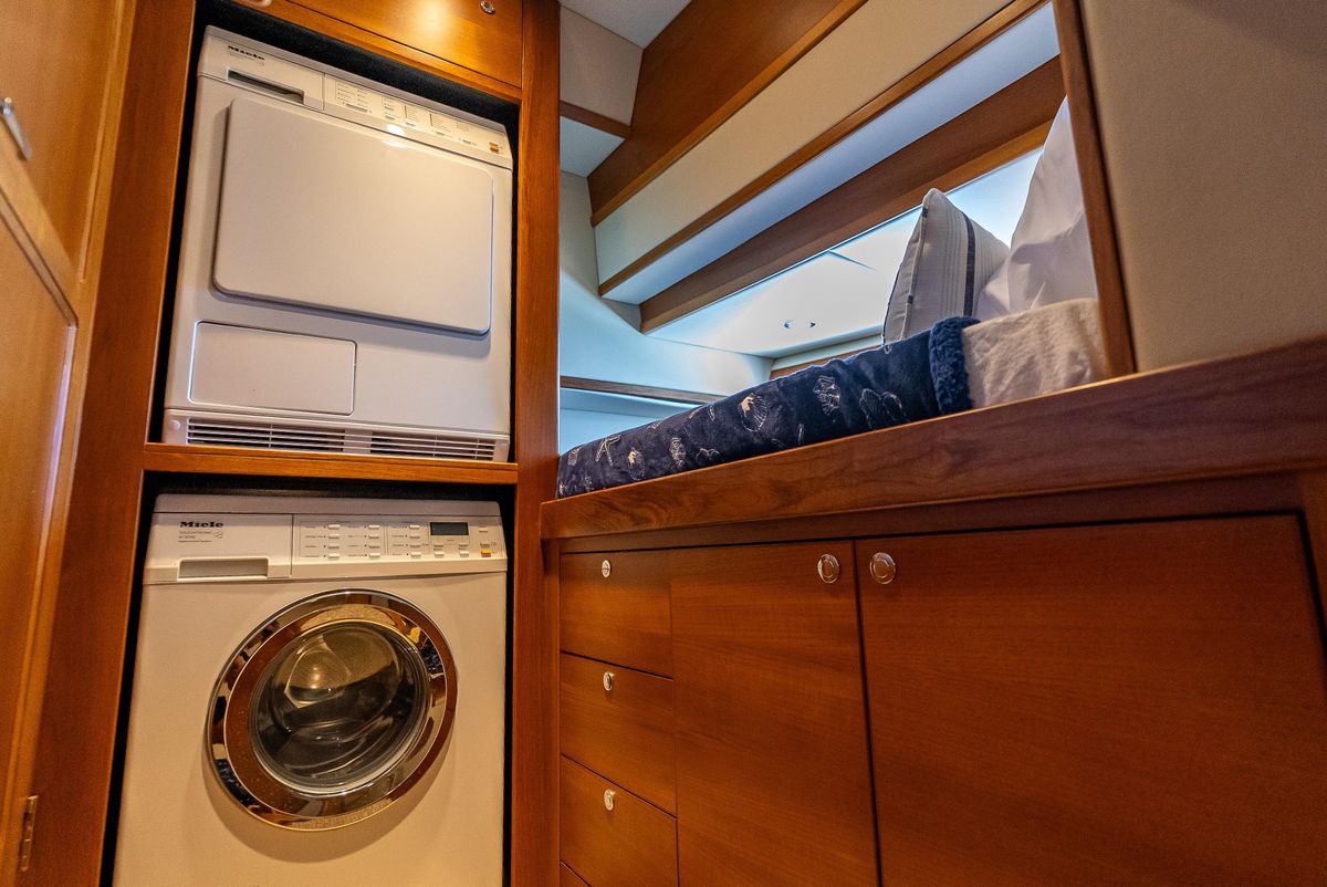 2018 Grand Banks 60 