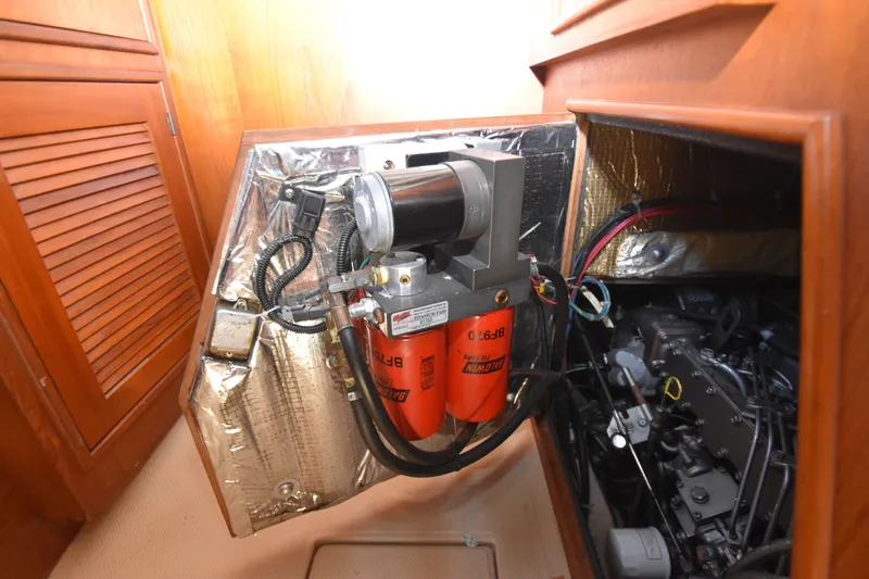 Beacon Yacht Photos Pics 