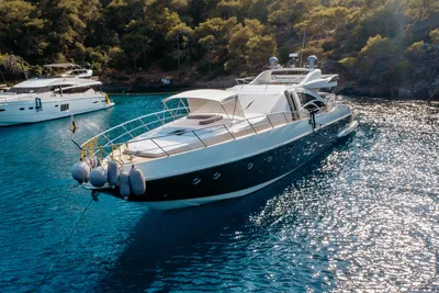 Azimut 86S