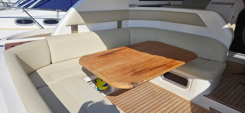 Lam Yacht Photos Pics 