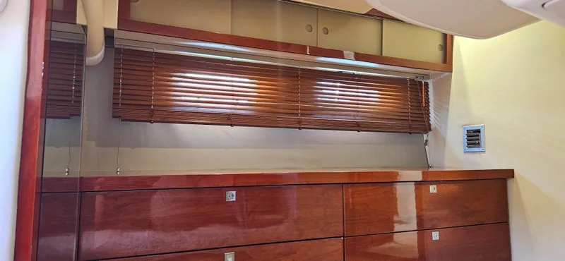 Lam Yacht Photos Pics 