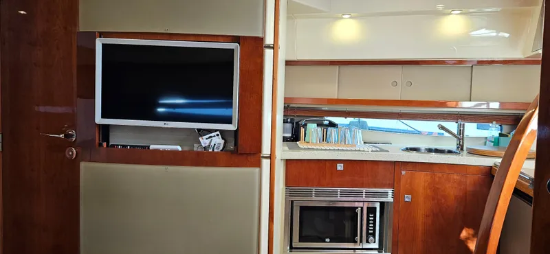 Lam Yacht Photos Pics 