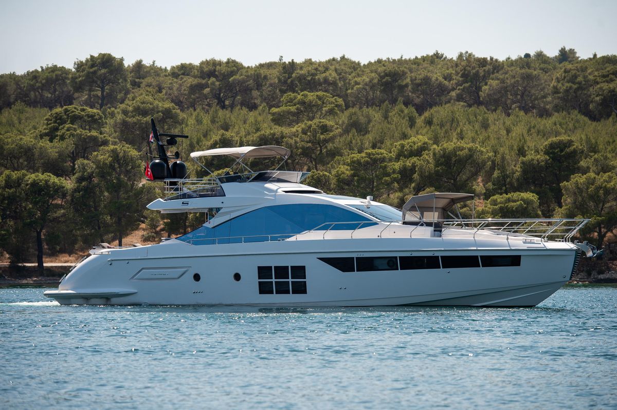 2018 Azimut 70 