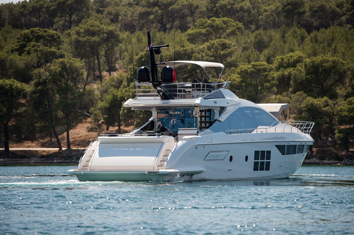 2018 Azimut 70 