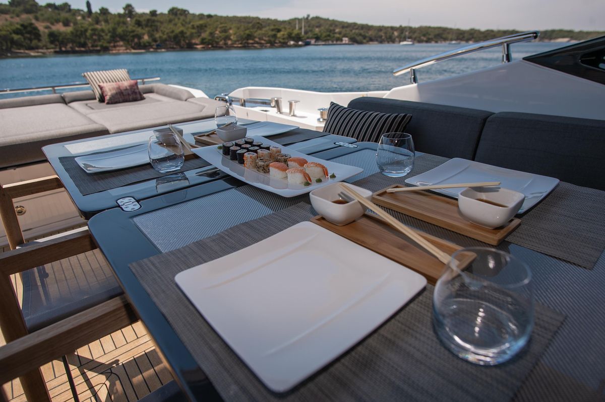 2018 Azimut 70 