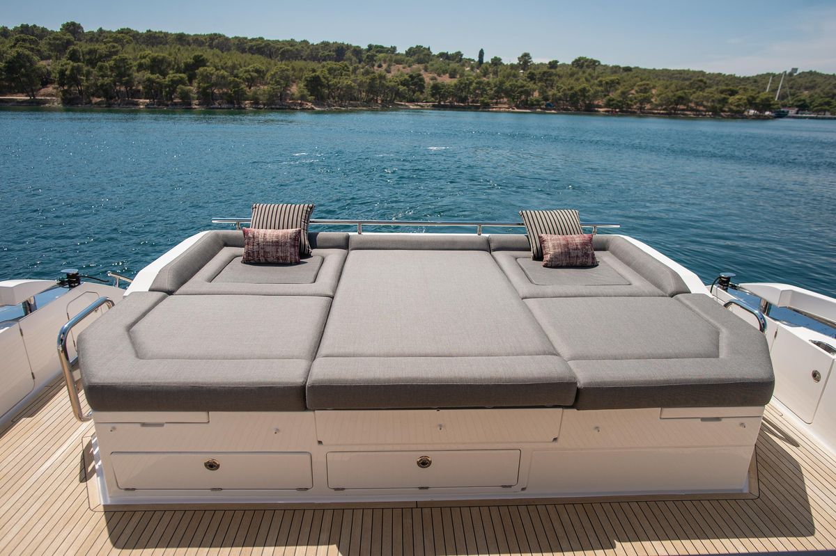 2018 Azimut 70 