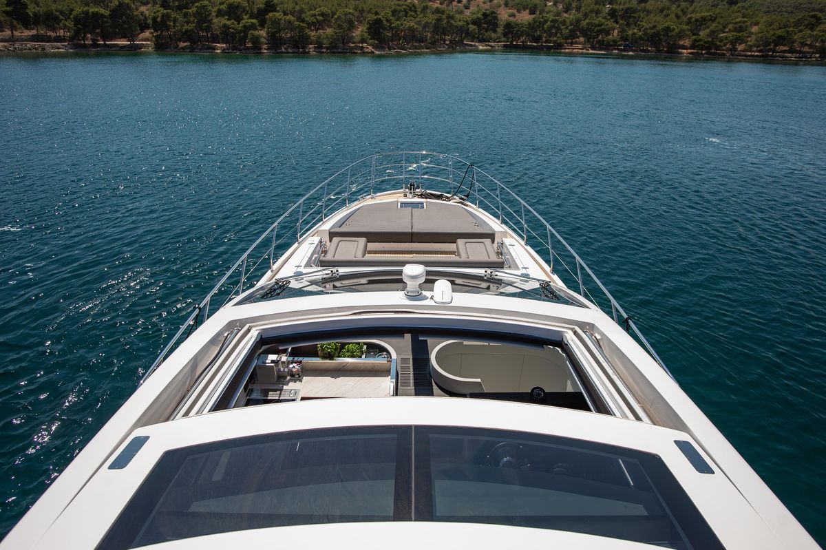 2018 Azimut 70 
