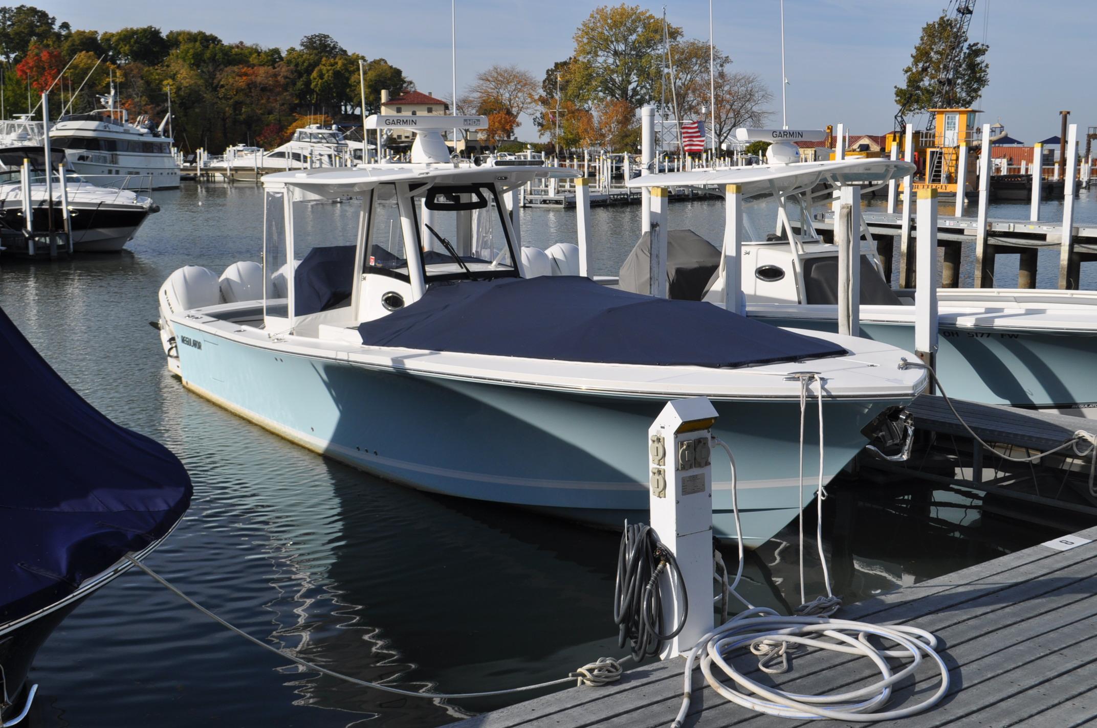 2021 Regulator 34 Ss Centre Console for sale YachtWorld