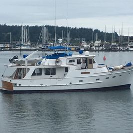Grand Banks Pilothouse