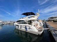 2010 Fairline Squadron 42