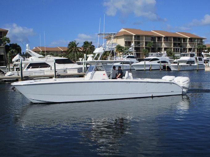 2019 Invincible Center Console with Tower