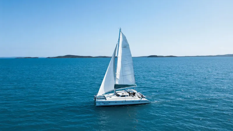 Makai Yacht Photos Pics 