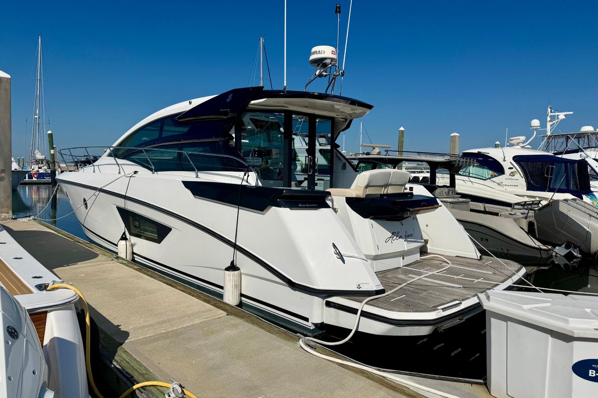 2019 Beneteau 48 