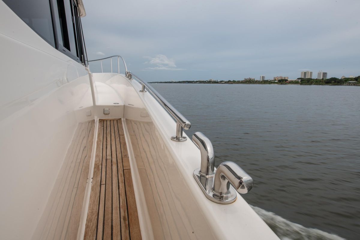 2007 Maritimo 48 