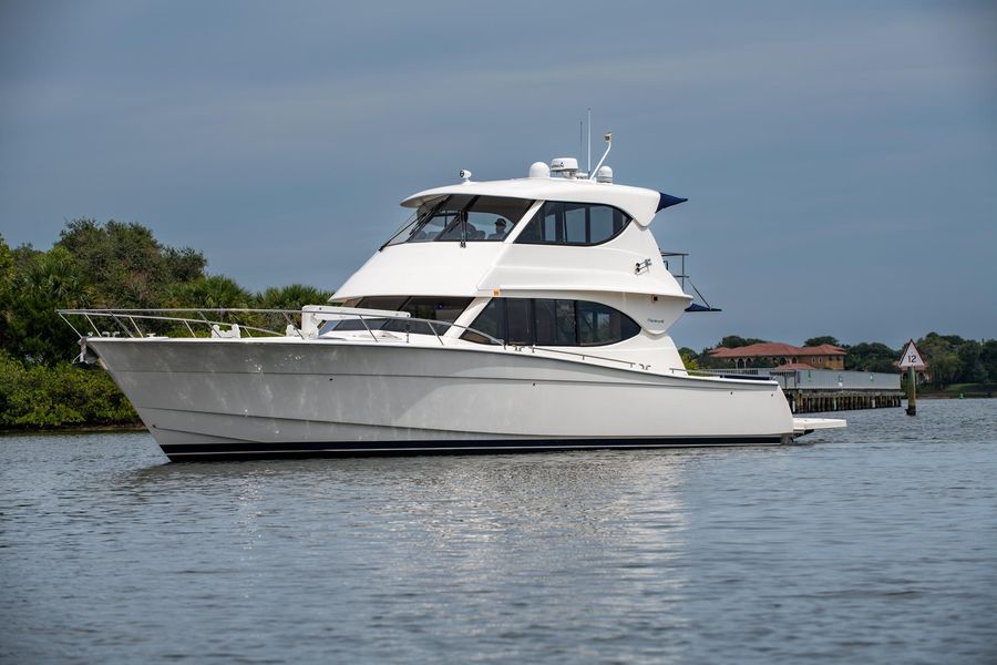 2007 Maritimo Enclosed Fly Bridge