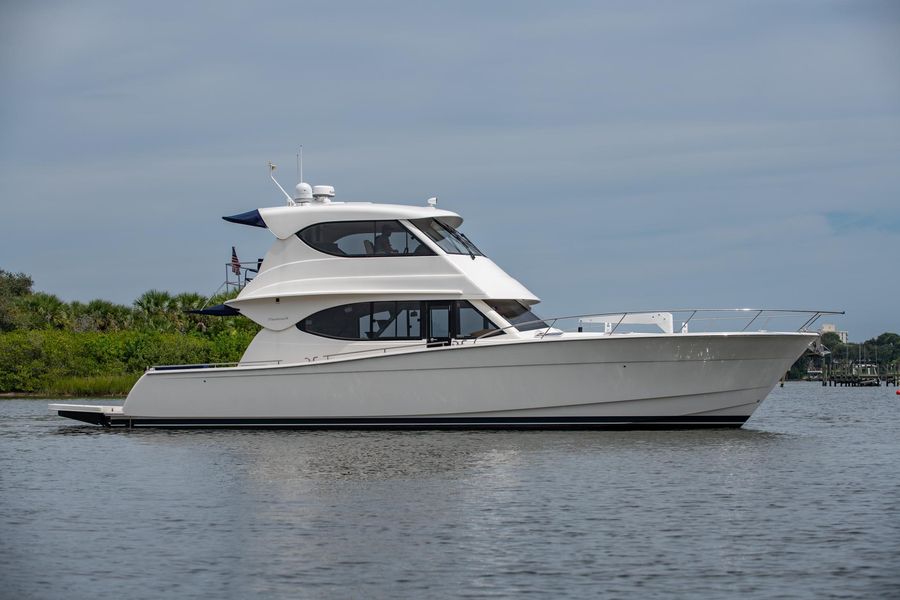 2007 Maritimo Enclosed Fly Bridge