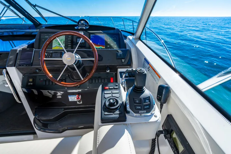 Blue Pearl Yacht Photos Pics 