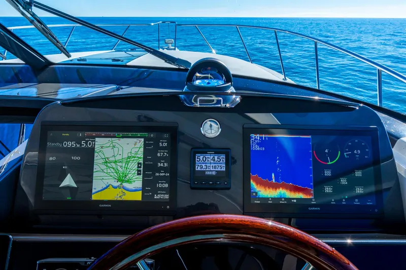 Blue Pearl Yacht Photos Pics 