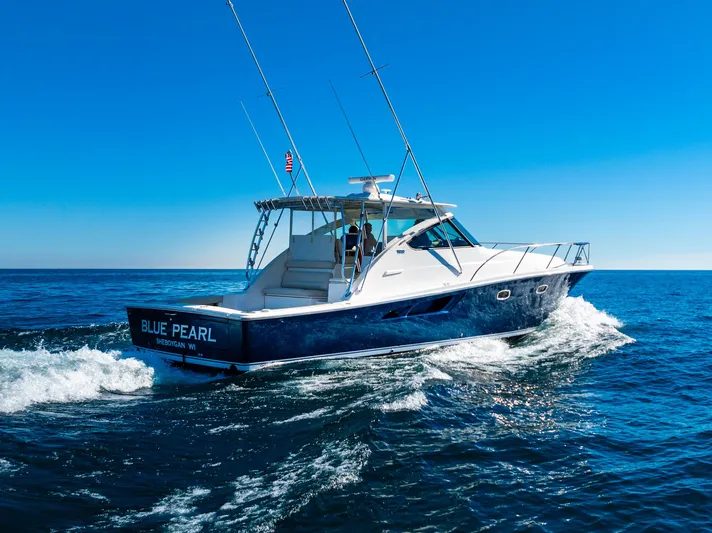 Blue Pearl Yacht Photos Pics 