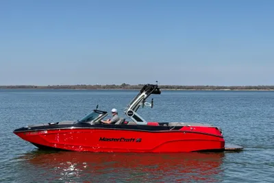 MasterCraft XT24