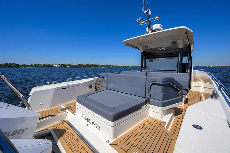 Remedy22 Yacht Photos Pics 