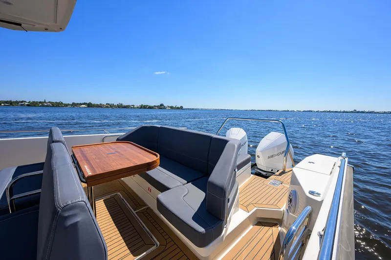 Remedy22 Yacht Photos Pics 