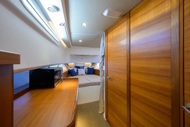 Remedy22 Yacht Photos Pics 